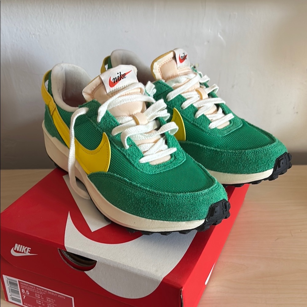 Nike Waffle Debut Vintage